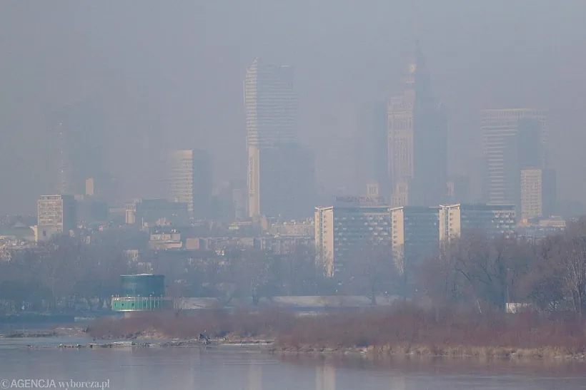 Смог у Варшаве фота SŁAWOMIR KAMIŃSKI.jpg