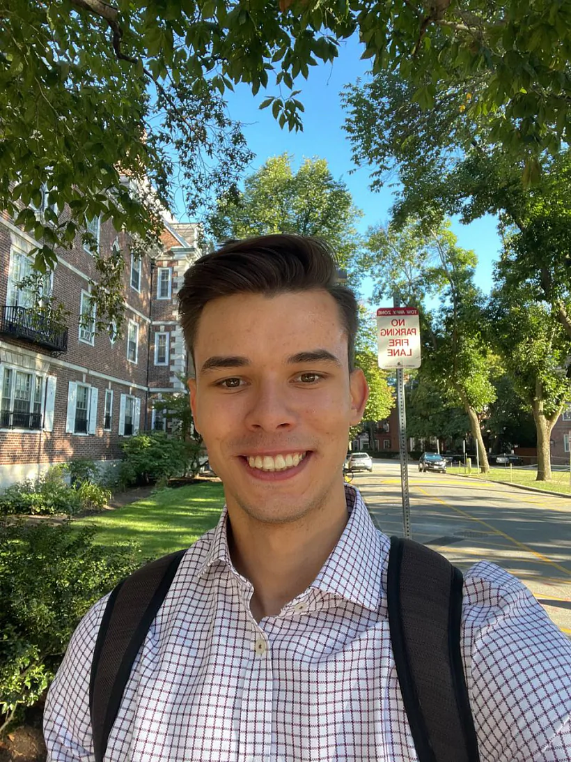 maxim-bagdanovich2.jpg maxim-bagdanovich2.jpg