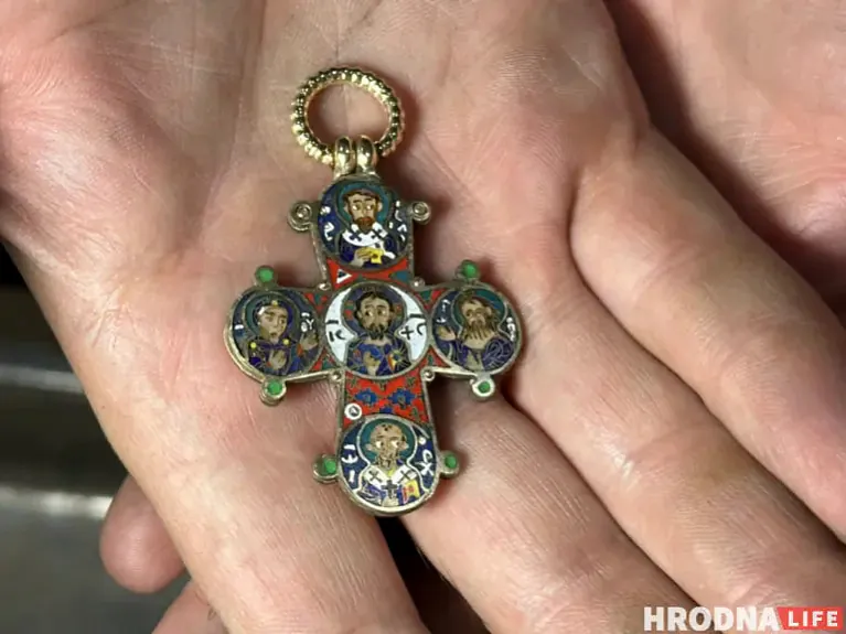 Kopija kryža Safii Minskaj
