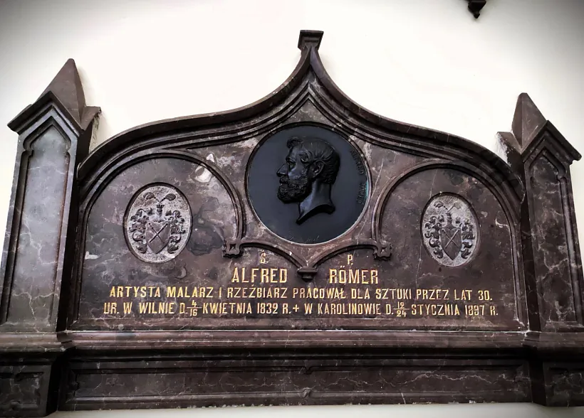 Miemaryjaĺnaja šyĺda ŭ kasciolie ŭ Trokach