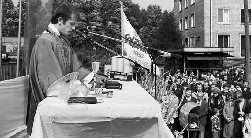 Забіты сілавікамі ксёндз Ежы Папялушка.jpg