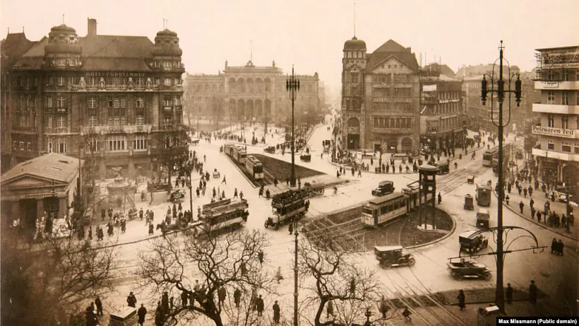 Patsdamer-pliac u Berlinie ŭ 1925 hodzie