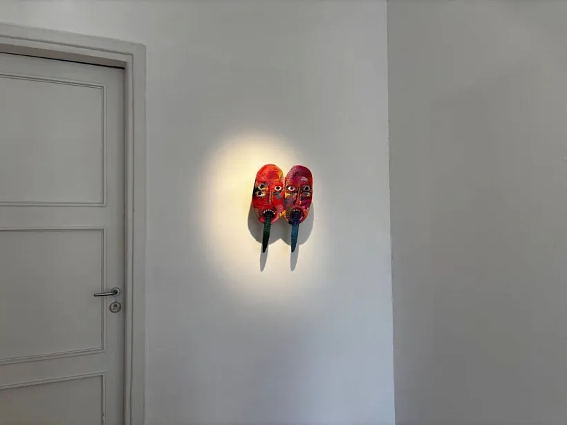 Frahmient ekspazicyi vystavy «Veiled / Unveiled» u varšaŭskaj halierei «Biuro Wystaw» Frahmient ekspazicyi vystavy «Veiled / Unveiled» u varšaŭskaj halierei «Biuro Wystaw»