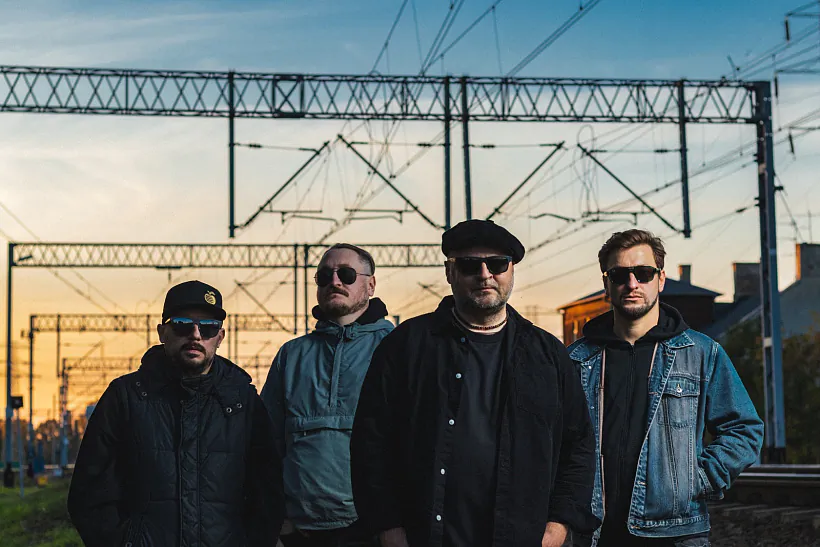 J:МОРС  J:МОРС