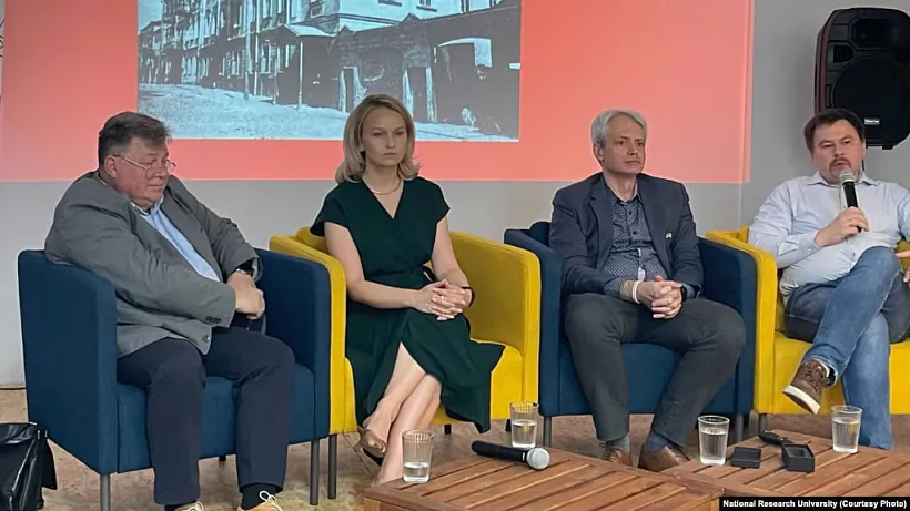 Paval Cieraškovič, Alina Koŭšyk, Paval Barkoŭski, Andrej Radaman