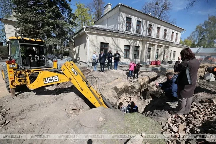 Raskopki na terytoryi Novaha zamka ŭ Hrodnie