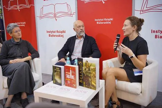 Bielarusy na knižnym kirmašy ŭ Katavice