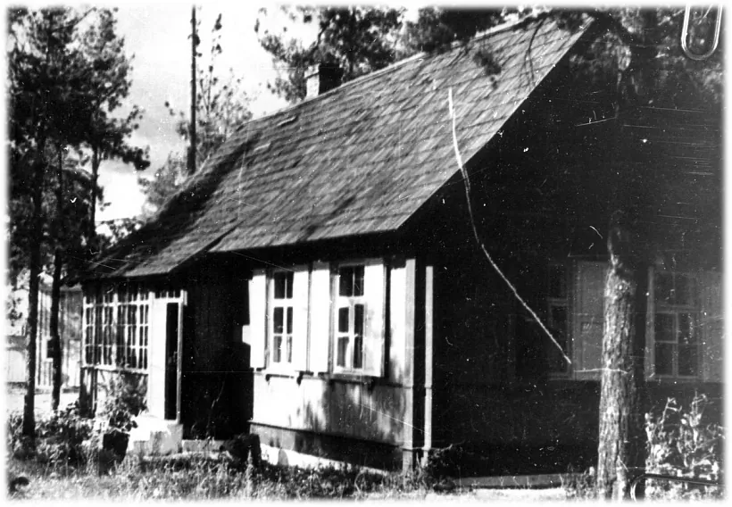 Draŭlianaja chatka, u jakoj žyŭ Jakuba Kolas Draŭlianaja chatka, u jakoj žyŭ Jakuba Kolas