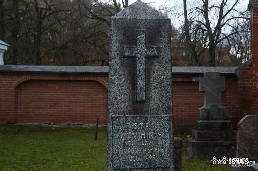 YYD_3602.jpg YYD_3602.jpg