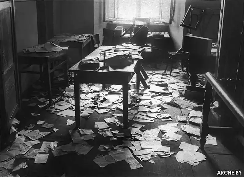 Paslia «vizitu» palicyi ŭ vilienskaj redakcyi ŭ pačatku XX st.